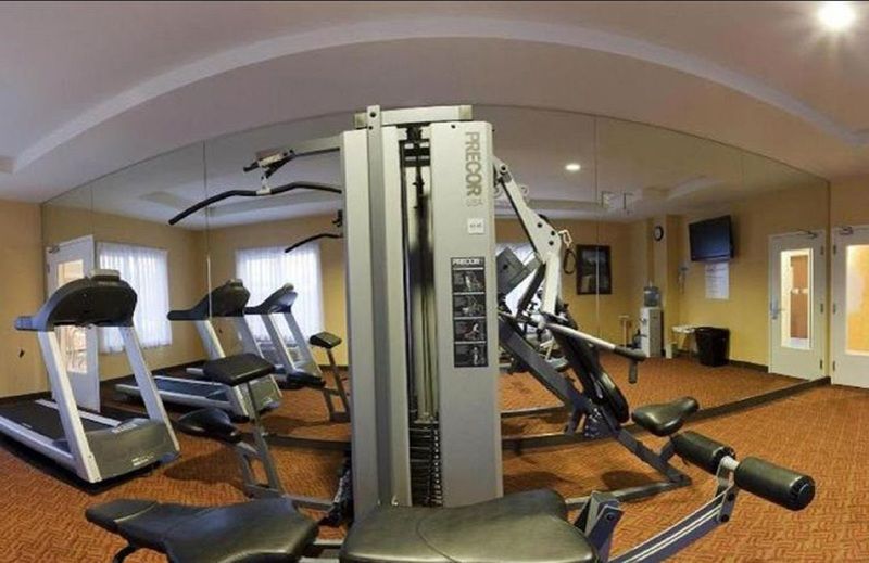 فندق هوليداي إن إكسبريس مطار رينو رينو، نيفادا المظهر الخارجي الصورة